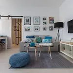 Precioso Apt Diseno 2 Hab Sevilla